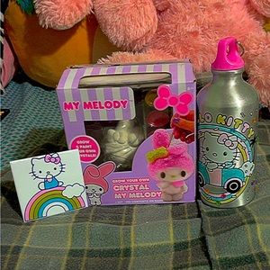 Sanrio my melody crystal water paint and hello kitty water bottle ( magnet free)